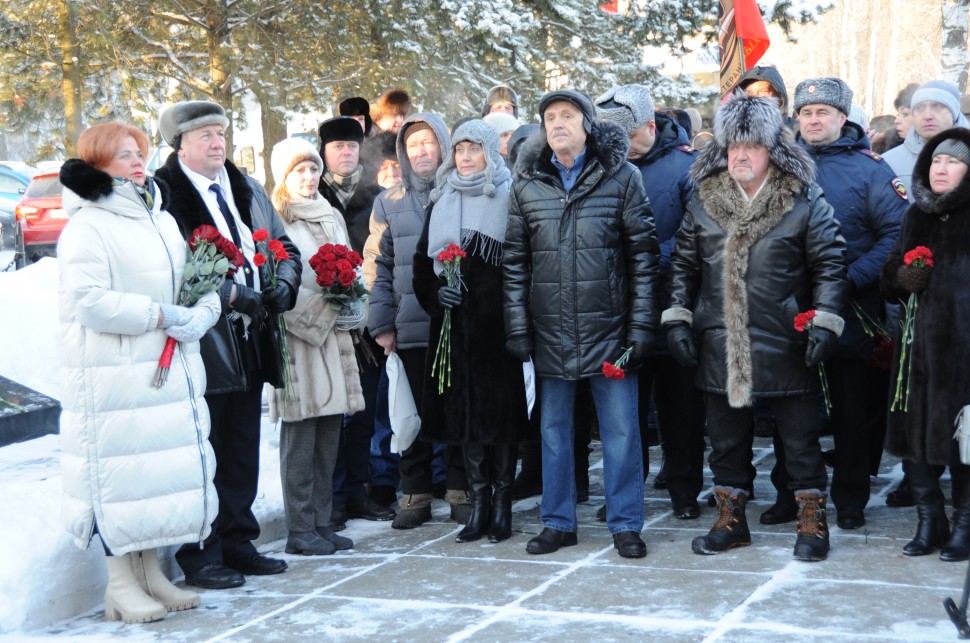 Сегодня сотрудники и ветераны РУФСБ России по Архангельской области почтили память воинов-интернационалистов.